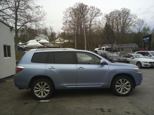 Blue 2008 Toyota Highlander Hybrid Base