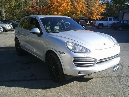 2013 Porsche Cayenne Cayenne