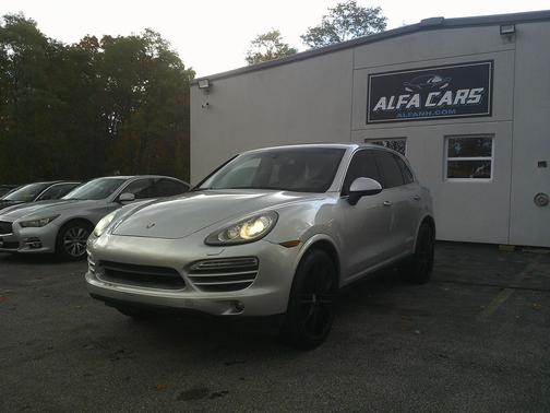 2013 Porsche Cayenne Cayenne