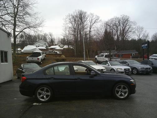 Blue 2013 BMW 328 xDrive