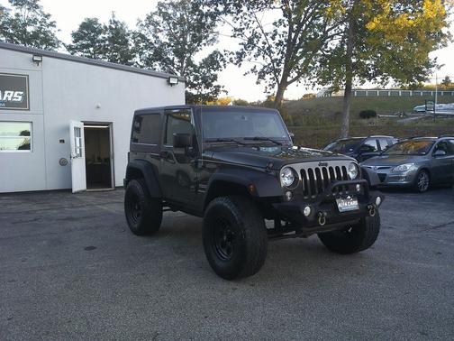 2016 Jeep Wrangler Sport
