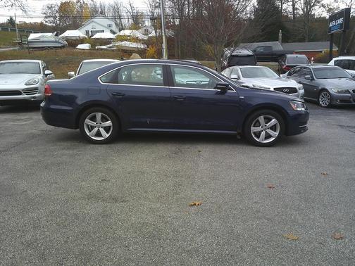 2014 Volkswagen Passat 1.8T S