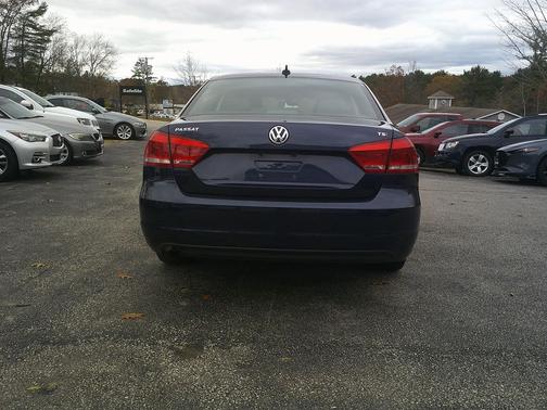 2014 Volkswagen Passat 1.8T S