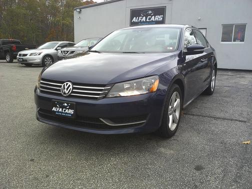 2014 Volkswagen Passat 1.8T S