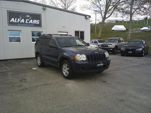 Blue 2009 Jeep Grand Cherokee Laredo