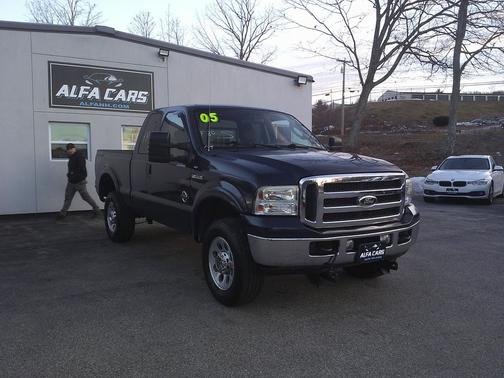 2005 Ford F-350 XL SuperCab