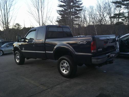 2005 Ford F-350 XL SuperCab