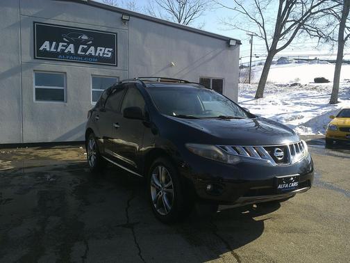 2010 Nissan Murano LE