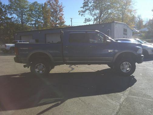 2010 Dodge Ram 2500 SLT/TRX