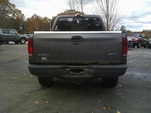 2004 Ford F-350 XL Crew Cab