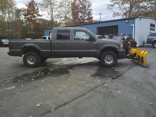 2004 Ford F-350 XL Crew Cab
