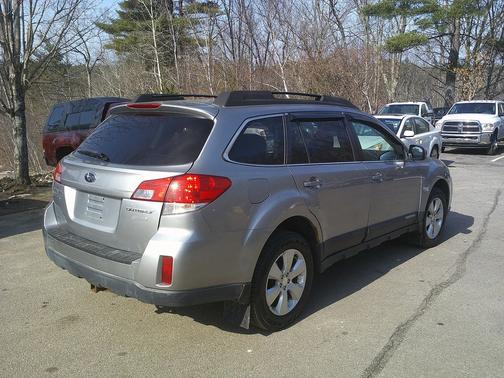 2011 Subaru Outback 2.5 i Premium