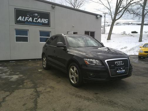 2011 Audi Q5 Premium Plus