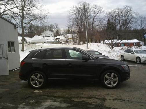 2011 Audi Q5 Premium Plus