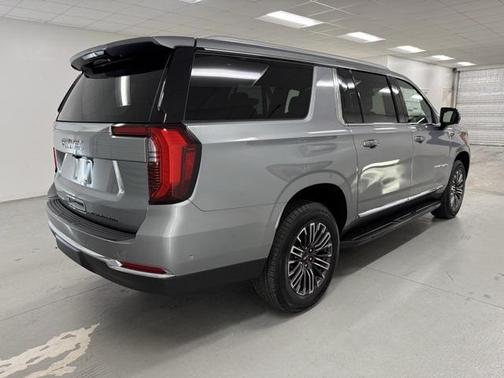 2025 GMC Yukon XL 2WD Elevation