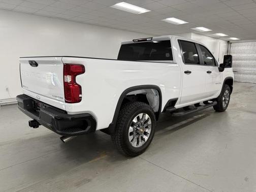2025 Chevrolet Silverado 2500 Custom