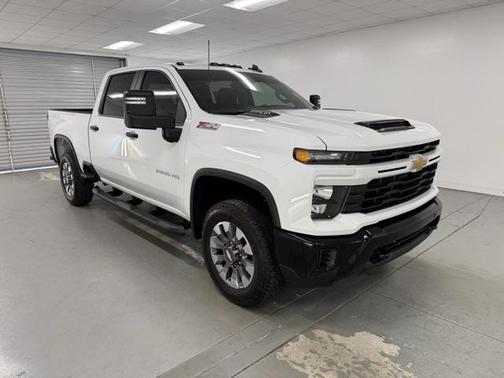 2025 Chevrolet Silverado 2500 Custom