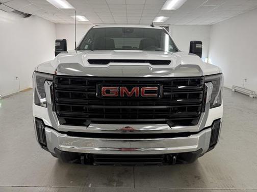 2026 GMC Sierra 3500 Base
