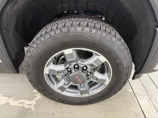 2026 GMC Sierra 2500 SLT