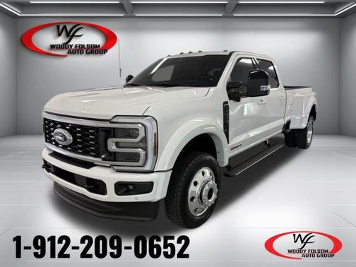 Star White Metallic Tri-Coat 2026 Ford F-450 Platinum