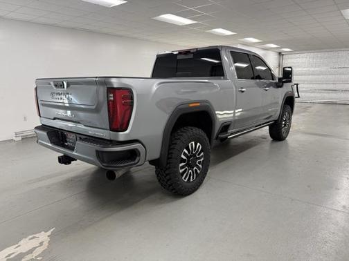 2025 GMC Sierra 2500 Denali Ultimate