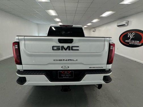 2024 GMC Sierra 2500 Denali Ultimate