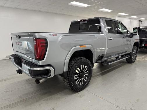 2026 GMC Sierra 2500 SLT