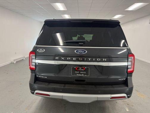2024 Ford Expedition Max Platinum