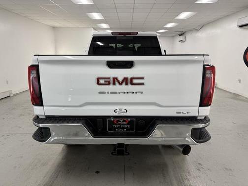 2026 GMC Sierra 2500 SLT