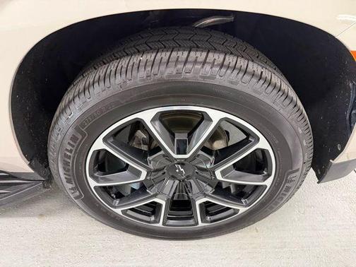 2022 Chevrolet Tahoe 2WD RST