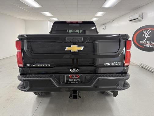 2025 Chevrolet Silverado 2500 High Country