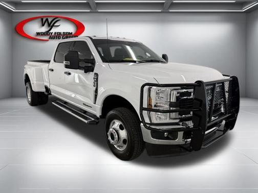 Oxford White 2024 Ford F-350 XLT