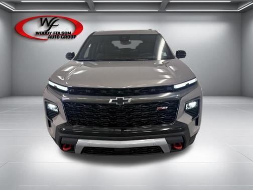 Sandstone Gray 2026 Chevrolet Traverse AWD Z71