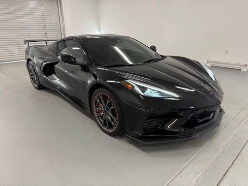 2025 Chevrolet Corvette Stingray w/2LT