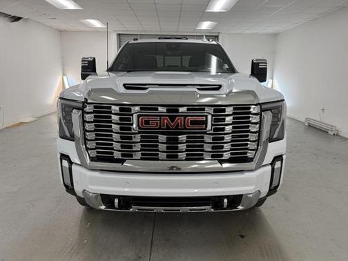 2026 GMC Sierra 2500 Denali