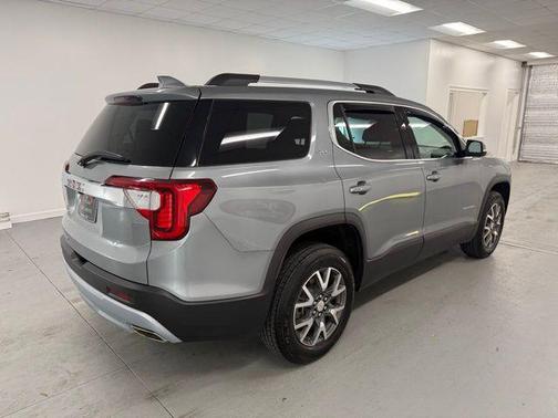 2023 GMC Acadia FWD SLE