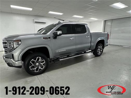 2024 GMC Sierra 1500 SLT