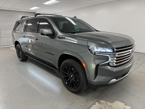 2023 Chevrolet Suburban 2WD High Country