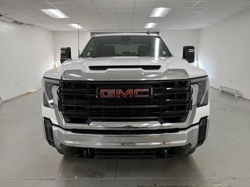 2026 GMC Sierra 3500 Base