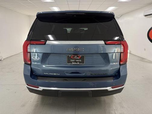 2025 GMC Yukon 2WD Elevation