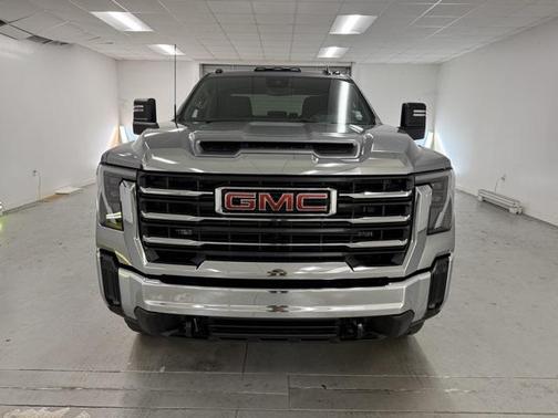 2026 GMC Sierra 2500 SLE