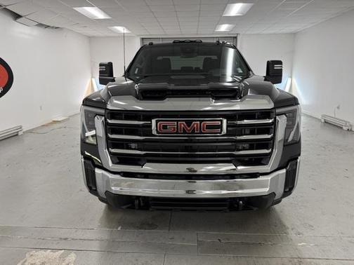2026 GMC Sierra 3500 SLE