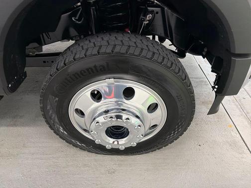 Oxford White 2026 Ford F-450 XL