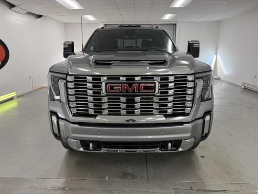 2025 GMC Sierra 2500 Denali