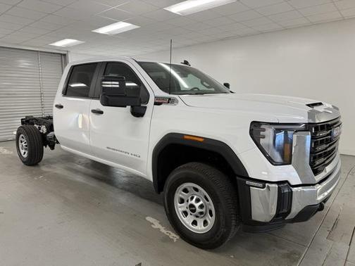 2026 GMC Sierra 3500 Base