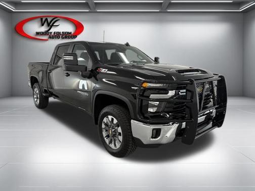 Black 2025 Chevrolet Silverado 2500 LT