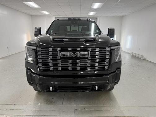 2025 GMC Sierra 2500 Denali Ultimate