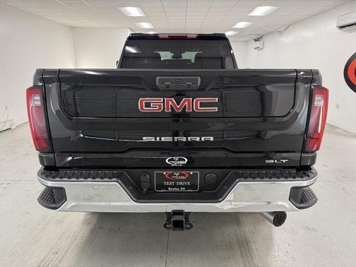 2025 GMC Sierra 2500 SLT