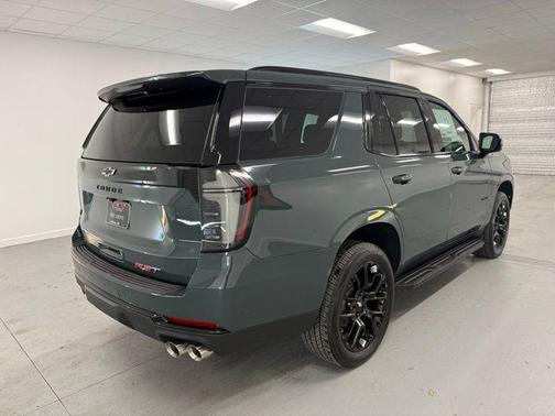 2026 Chevrolet Tahoe 4WD RST