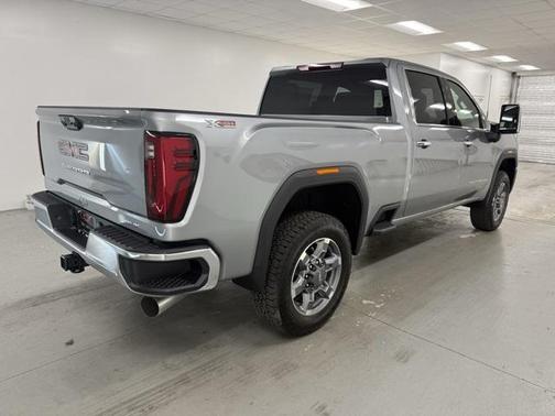 2026 GMC Sierra 2500 SLT